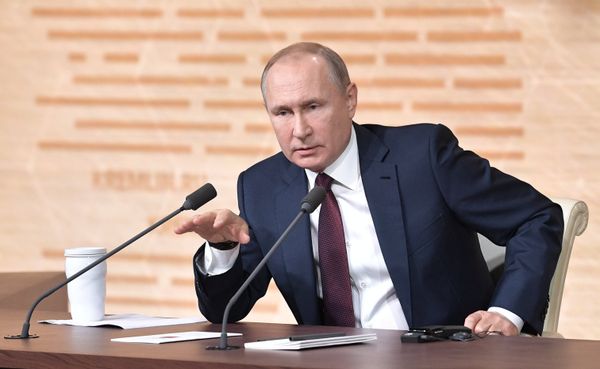 Ежегодная большая пресс-конференция президента РФ В. Путина Ежегодная большая пресс-конференция президента РФ В. Путина