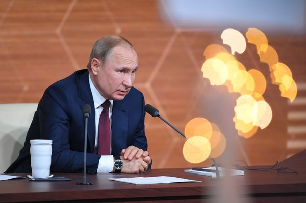 Ежегодная большая пресс-конференция президента РФ В. Путина Ежегодная большая пресс-конференция президента РФ В. Путина