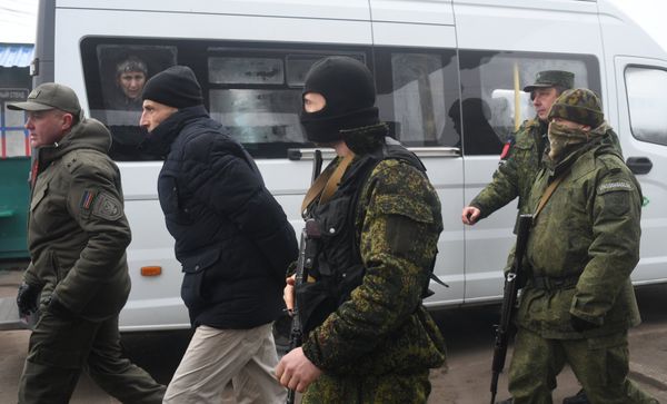 Обмен военнопленными между ДНР, ЛНР и Украиной в Донецкой области