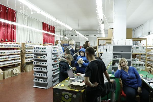 Фабрика игрушек Фабрика игрушек