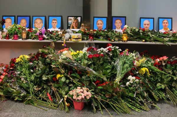 Память погибших в авиакатастрофе членов экипажа Boeing-737 почтили в Киеве