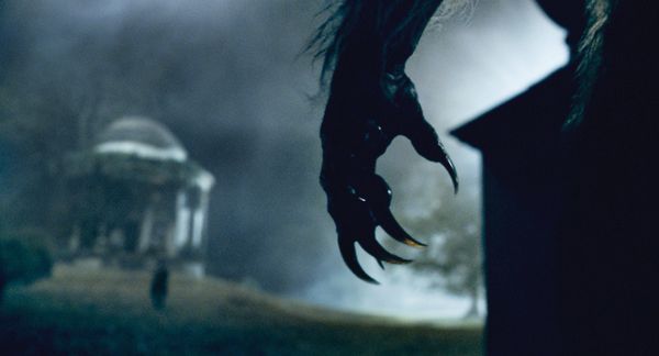 Кадры из кинофильма Человек-волк режиссера Джо Джонстона