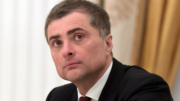 Президент РФ В. Путин встретился с президентом Республики Абхазия Р. Хаджимбой и президентом Республики Южная Осетия А. Бибиловым Президент РФ В. Путин встретился с президентом Республики Абхазия Р. Хаджимбой и президентом Республики Южная Осетия А. Бибиловым
