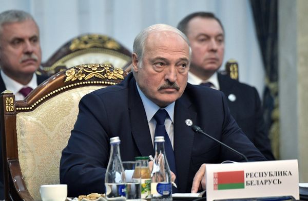 Рабочий визит президента РФ В. Путина в Киргизию Рабочий визит президента РФ В. Путина в Киргизию