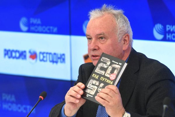 Презентация книги немецкого политолога-международника А. Рара 2054: Код Путина