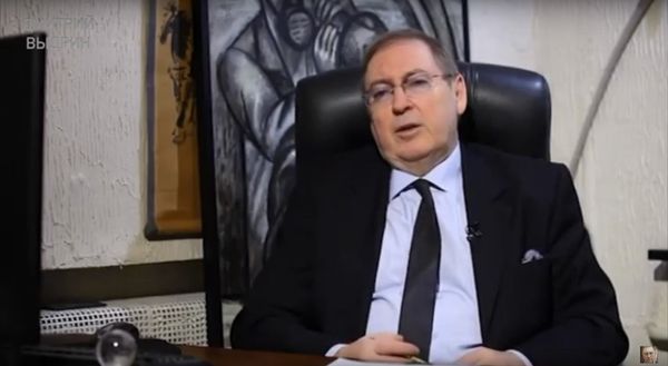 политолог Дмитрий Выдрин