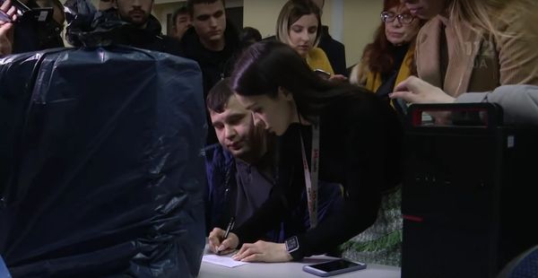СБУ пришла с обысками на телеканал 1+1 из-за пленок Гончарука