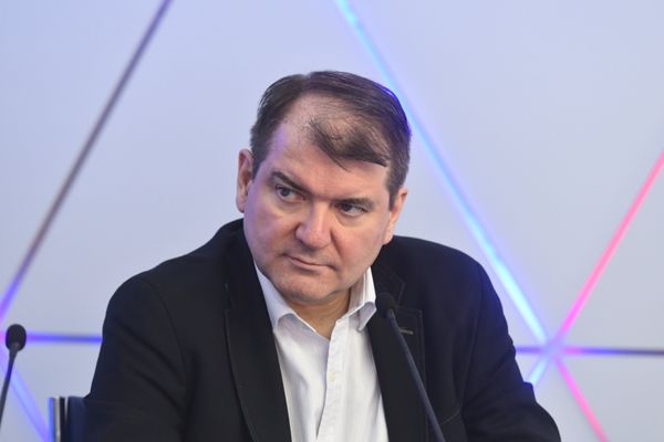 Владимир Корнилов
