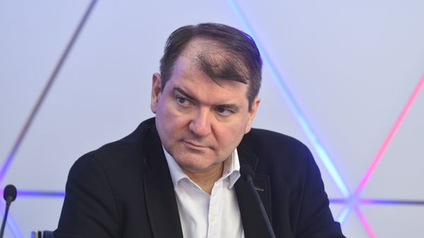Владимир Корнилов