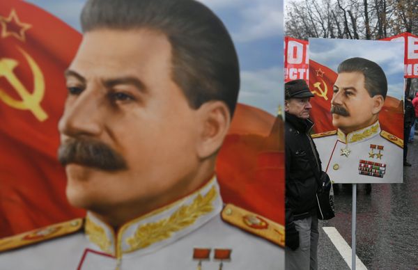 Шествие и митинг КПРФ