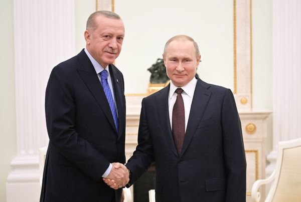 Президент РФ В. Путин встретился с президентом Турции Р. Эрдоганом