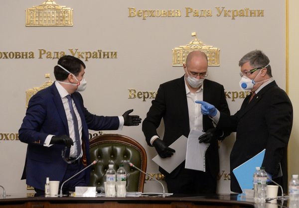 Верховная рада Украины Разумков Порошенко Шмыгаль Верховная рада Украины Разумков Порошенко Шмыгаль
