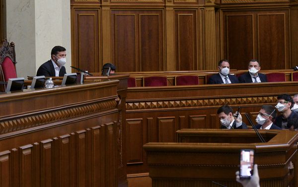 Зеленский в Верховной раде 30.03.2020 Зеленский в Верховной раде 30.03.2020