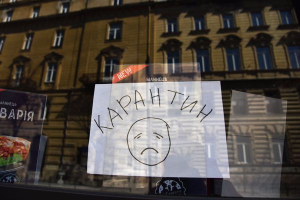 На Украине ужесточен карантин в связи с коронавирусом