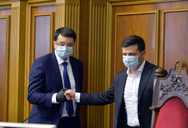 верховная рада зеленский разумков