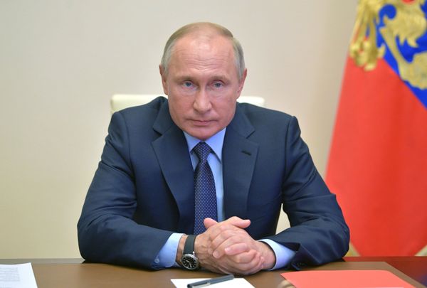 Президент РФ В. Путин провел заседание Совбеза РФ