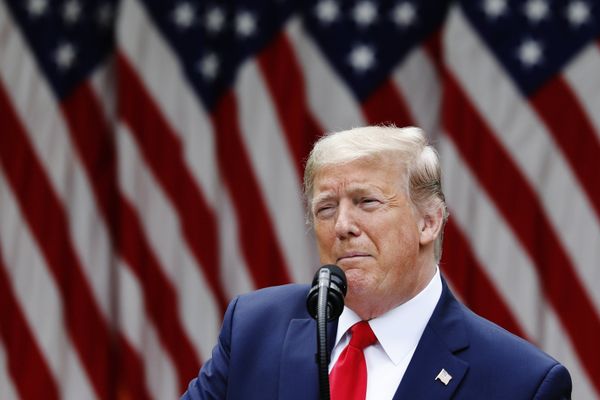 Брифинг президента США Д. Трампа Брифинг президента США Д. Трампа