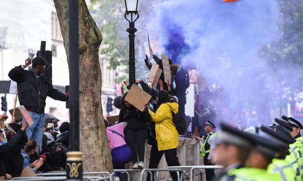 Протесты против произвола полиции в Великобритании Протесты против произвола полиции в Великобритании