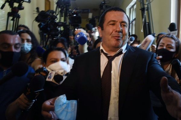 Рассмотрение дела лидера оппозиции Армении Г. Царукяна Рассмотрение дела лидера оппозиции Армении Г. Царукяна