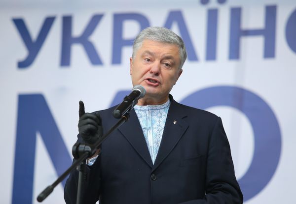 Рассмотрение Радой Украины закона о русском языке
