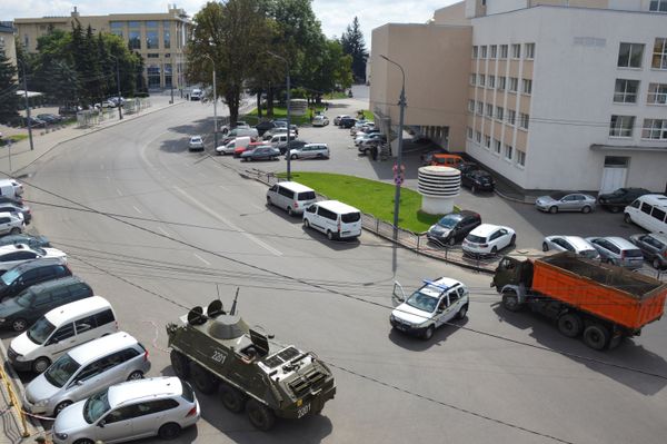 Луцк автобус захват заложников бтр