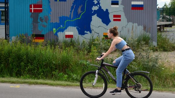 Строительство газопровода Северный поток-2 в Германии Строительство газопровода Северный поток-2 в Германии