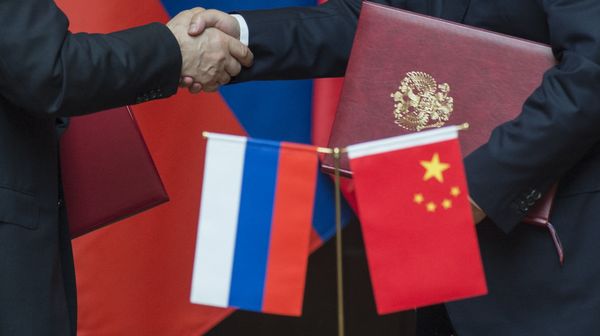 Официальный визит В.Путина в Китайскую Народную Республику