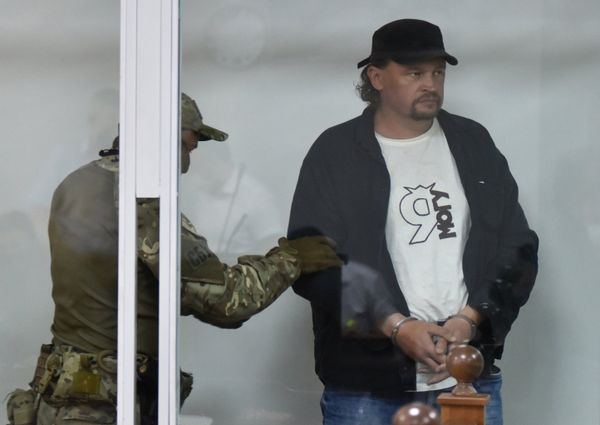 Суд арестовал захватившего заложников в Луцке М. Кривоша