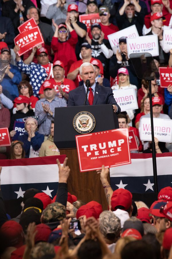 Предвыборный митинг президента США Д. Трампа в Нью-Гэмпшире Предвыборный митинг президента США Д. Трампа в Нью-Гэмпшире
