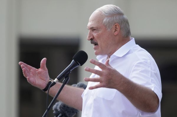 Лукашенко