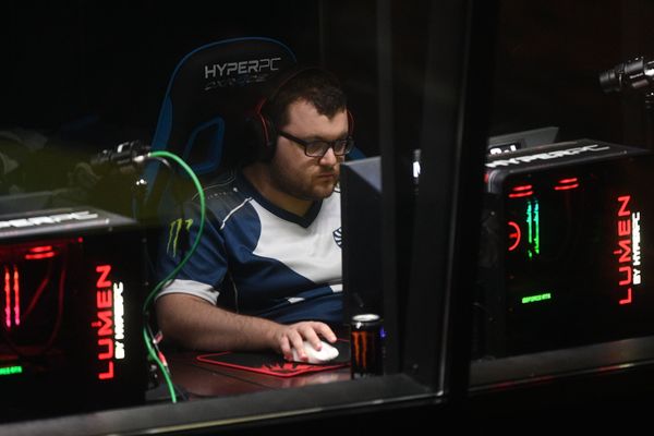 Финал киберспортивного турнира Epicenter Major по Dota 2 Финал киберспортивного турнира Epicenter Major по Dota 2