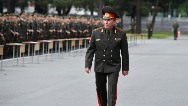 Принятие присяги военнослужащими вооруженных сил Белоруссии Принятие присяги военнослужащими вооруженных сил Белоруссии