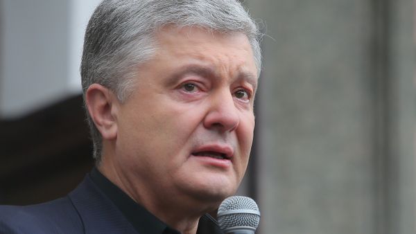 Избрание меры пресечения по делу экс-президента Украины П. Порошенко