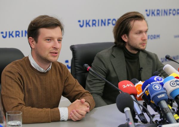Пресс-конференция белорусских оппозиционеров И. Кравцова и А. Родненкова в Киеве