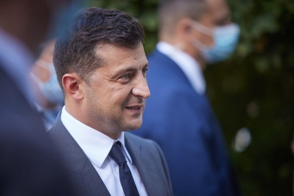 Владимир Зеленский портрет Владимир Зеленский портрет
