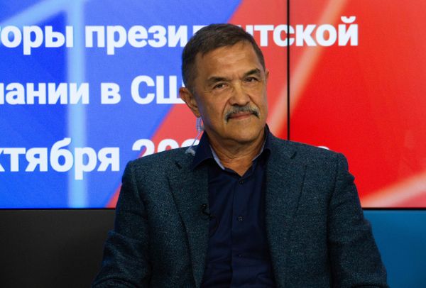 Искандер Хисамов Искандер Хисамов