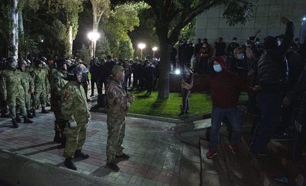 Акция протеста в Бишкеке Акция протеста в Бишкеке