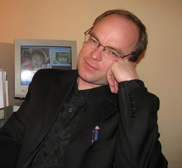 Павел Столяренко