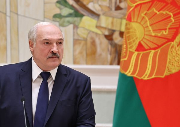 Президент Белоруссии А. Лукашенко назначил новых главу МВД Белоруссии и начальника ГУВД Минска Президент Белоруссии А. Лукашенко назначил новых главу МВД Белоруссии и начальника ГУВД Минска