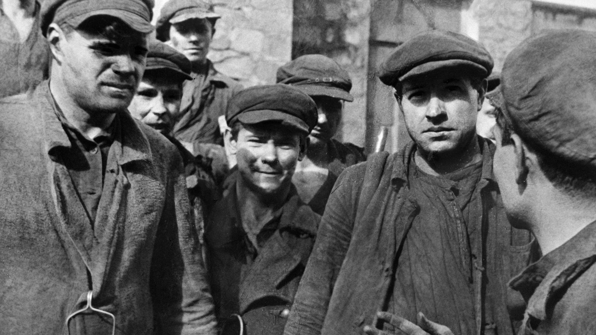  Никита Изотов (слева) - РИА Новости, 1920, 09.11.2020
