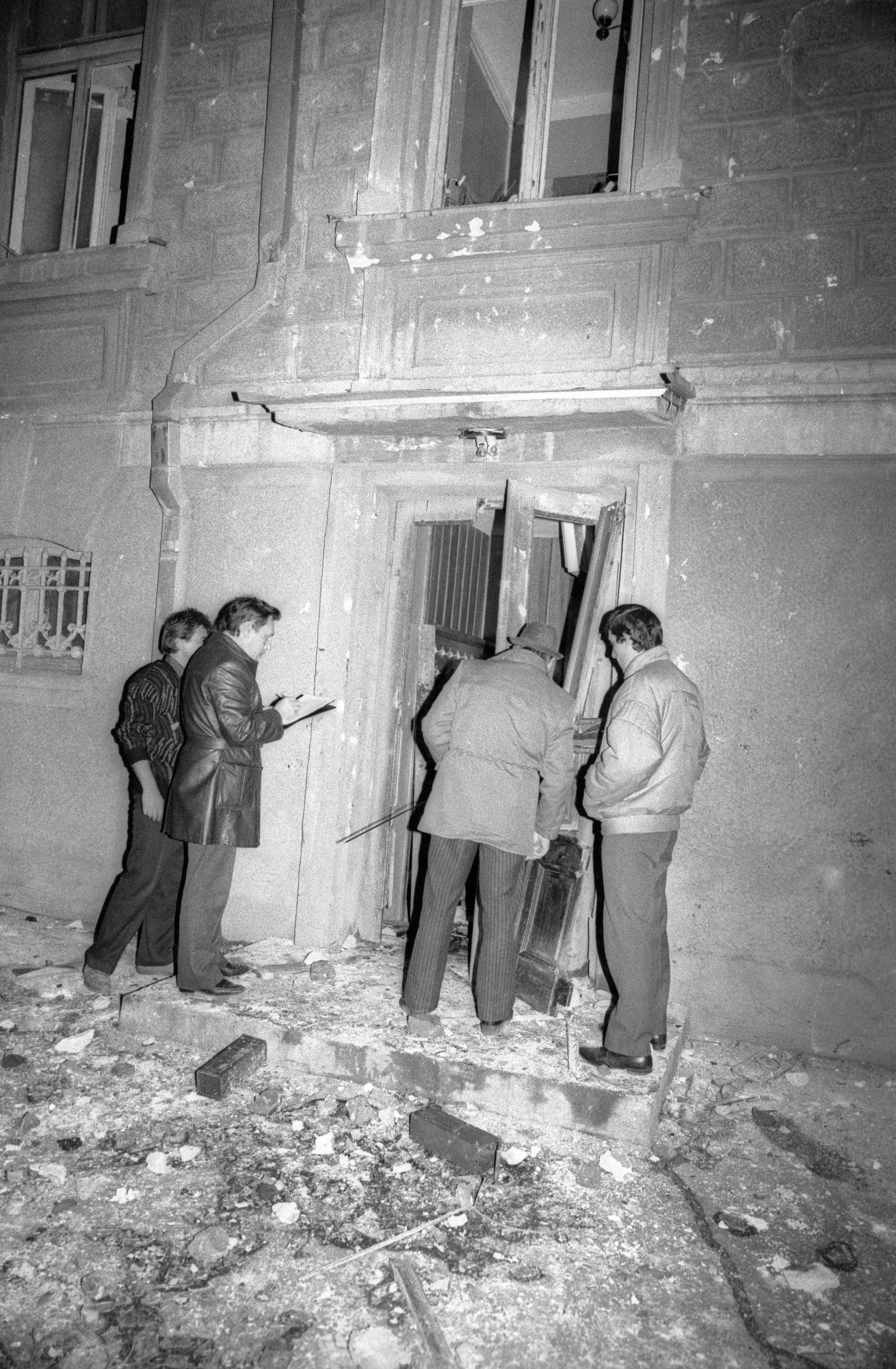 Здание областного управления МВД МССР после нападения 10 ноября 1989 года. - РИА Новости, 1920, 25.12.2020