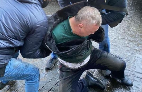 задержание бывшего первого заместителя главы Службы безопасности Украины Дмитрия Нескромного задержание бывшего первого заместителя главы Службы безопасности Украины Дмитрия Нескромного