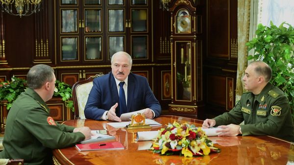 Лукашенко Вольфович Хренин