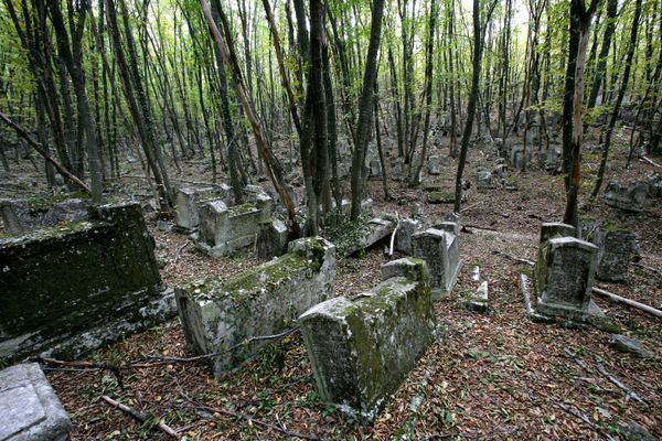 Иосафатова долина Балты-Тиймез Чуфут-Кале