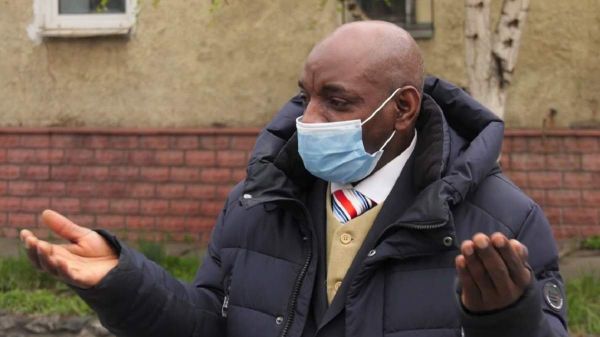 Обезьян не вожу: в Запорожье вспыхнул расистский скандал Обезьян не вожу: в Запорожье вспыхнул расистский скандал