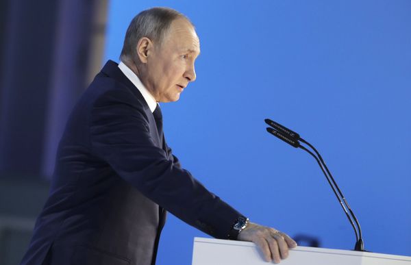 Путин