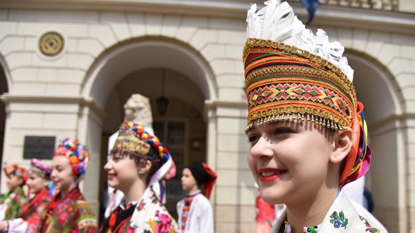 День вышиванки на Украине