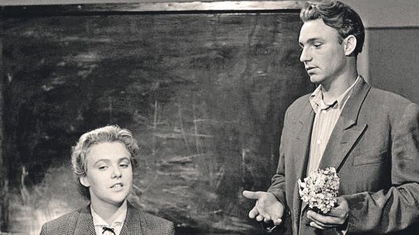  Весна на Заречной улице
