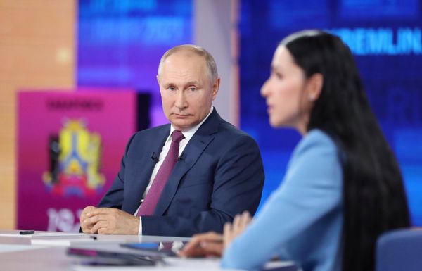 Прямая линия с президентом РФ Владимиром Путиным