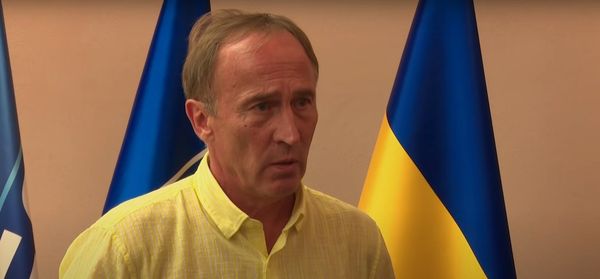 исполняющий обязанности тренера сборной Украины по футболу Александр Петраков исполняющий обязанности тренера сборной Украины по футболу Александр Петраков